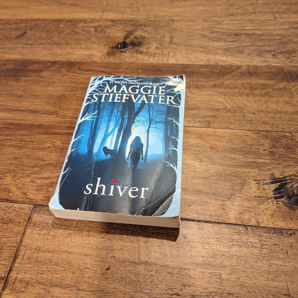 Maggie Stiefvater - Shiver paperback book